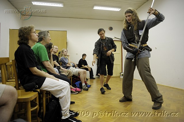 Fight Con: Workshop gotickho ermu